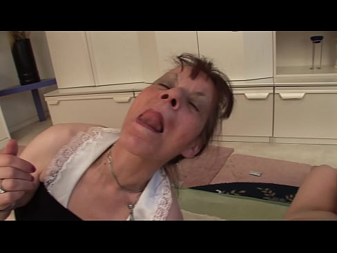 ❤️ دوه نيکه او يو نيکه يو دريم زوى لري ☑ په ps.milf300com.ru